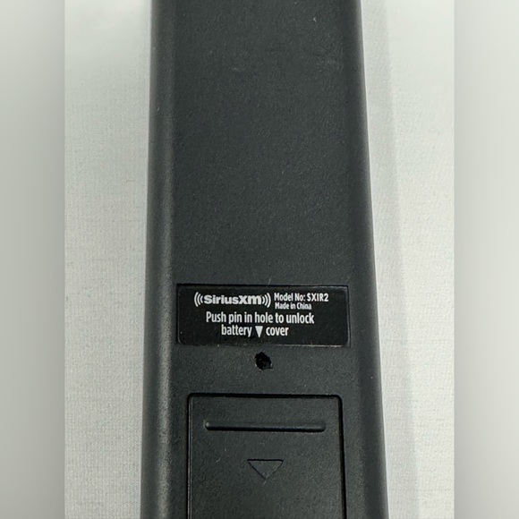 SXIR2 Sirius XM Universal Remote Control for Onyx and Starmate 8 SiriusXM Radios - Picture 3 of 4
